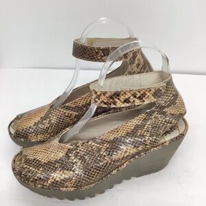 Fly London Yala Reptile Print Wedge Sandal Comfort Career Brown/Tan Size 37